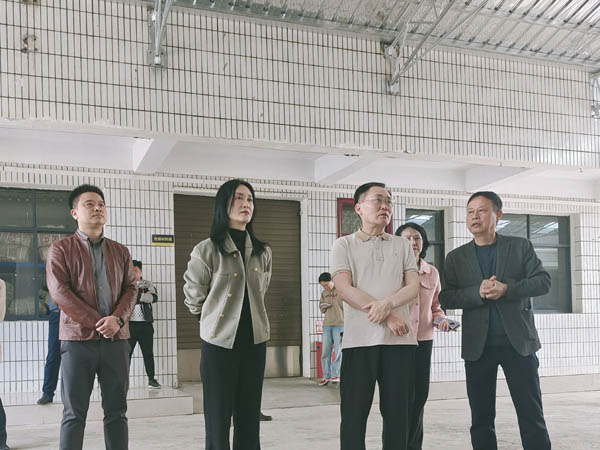 市人大領(lǐng)導(dǎo)深入企業(yè)調(diào)研，共謀發(fā)展大計(jì)